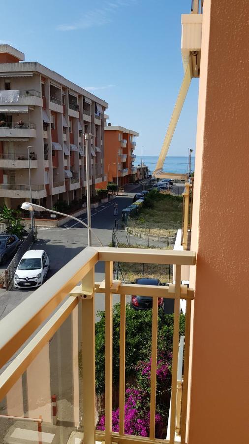 Casalmare Via Asse Apartment Ventimiglia Ngoại thất bức ảnh